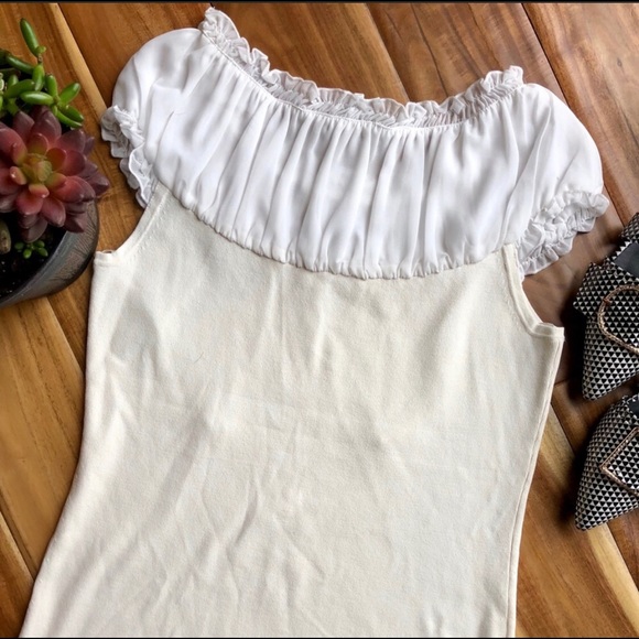 🆕 Kenar Cream and White Veiled Ruched Top - Picture 2 of 3